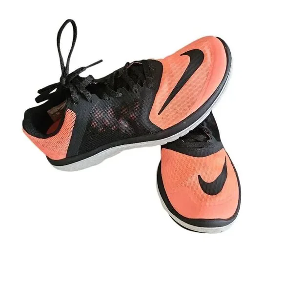 Nike womens Sz 8.5 coral and black fs lite Run Running shoes - Picture 2 of 6